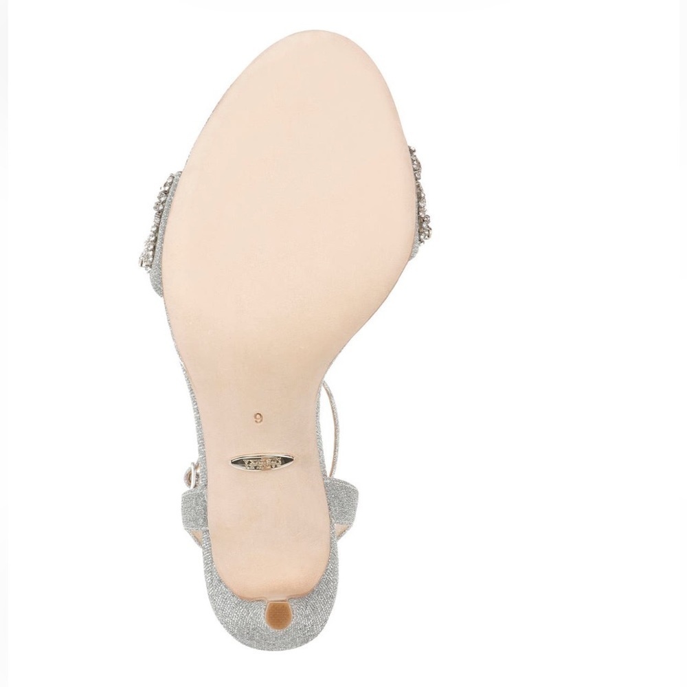 Badgley Mischka
Collection
Jen Ankle Strap Sandal - Picture 7 of 13